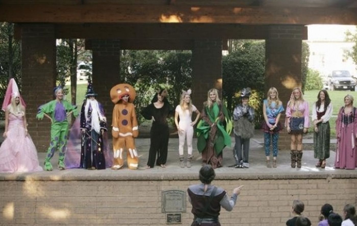 Photo Flash: Sneak Peek - First Group Date on ABC's THE BACHELOR, Airing Tonight  Image