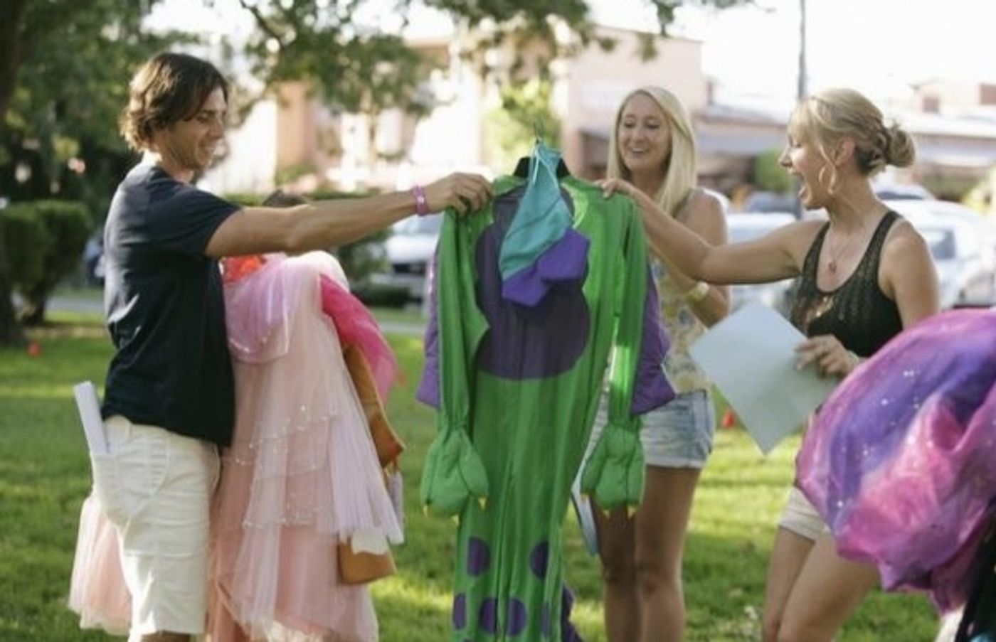 Photo Flash: Sneak Peek - First Group Date on ABC's THE BACHELOR, Airing Tonight  Image