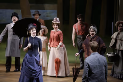 Erin Davie as Dot, Ron Bohmer as George and Cast Photo