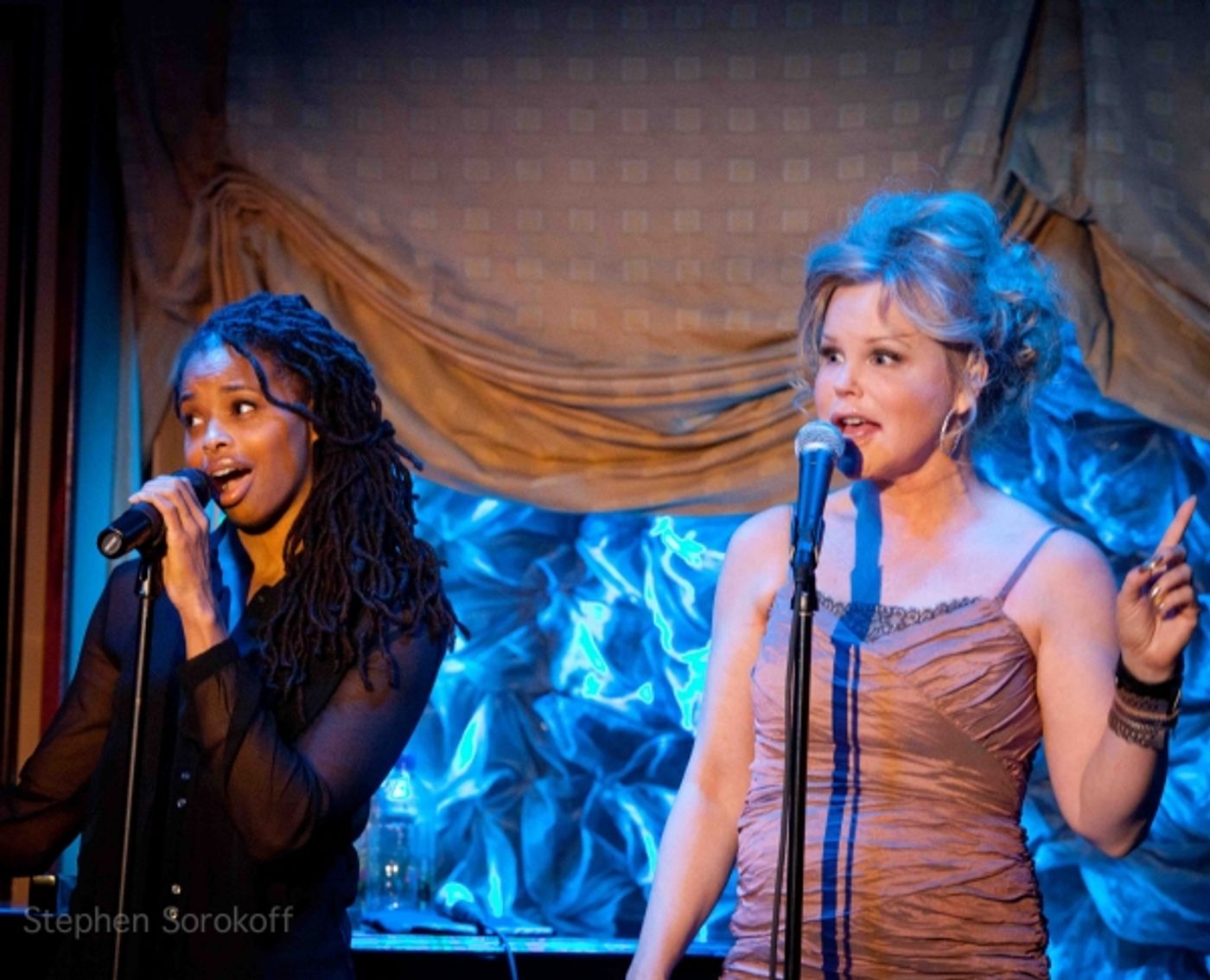 Photo Coverage: Kim Garfunkel Plays Feinstein's at Loews Regency Photo Coverage: Kim Garfunkel Plays Feinstein's at Loews Regency Image