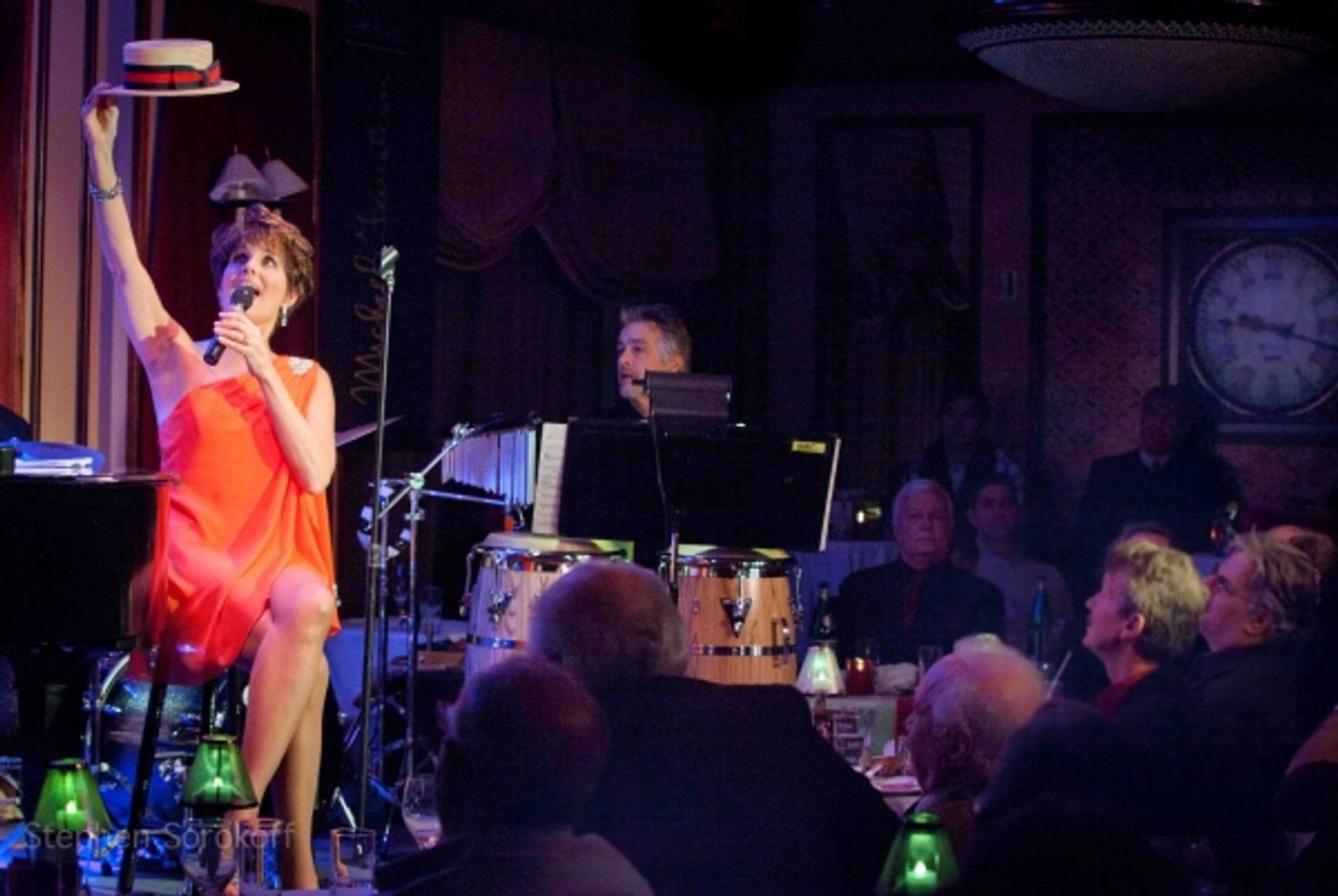 Photo Flash: Lucie Arnaz Brings LATIN ROOTS to Feinstein's Photo Flash: Lucie Arnaz Brings LATIN ROOTS to Feinstein's Image