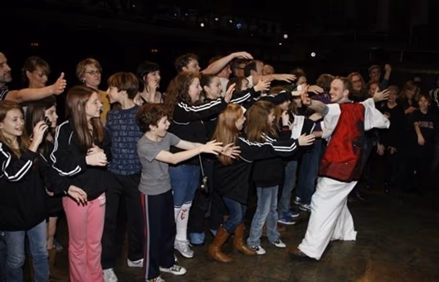 Photo Flashback: BILLY ELLIOT Closes After 3 Years on Broadway Image