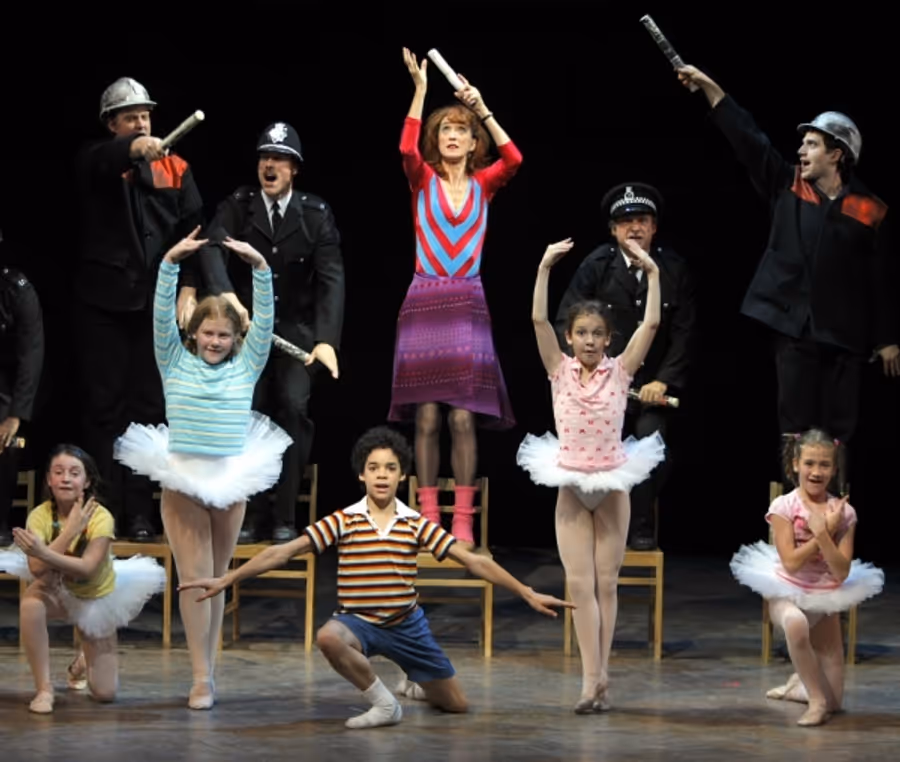 Photo Flashback: BILLY ELLIOT Closes After 3 Years on Broadway Image