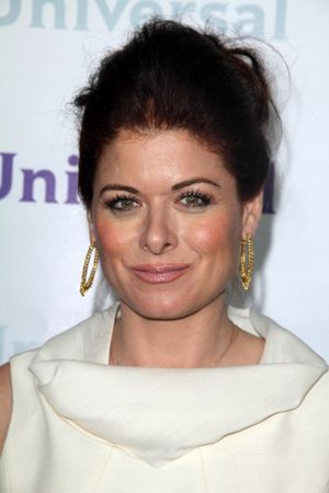 Debra Messing Photo