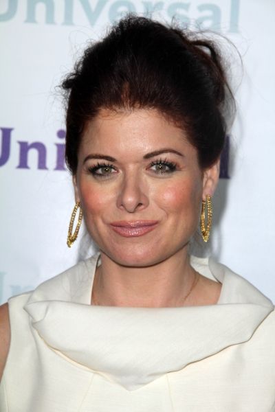 Debra Messing Photo