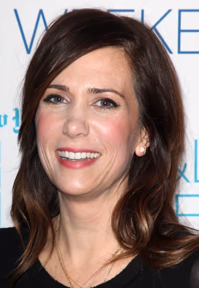Backstage: Kristen Wiig Photo