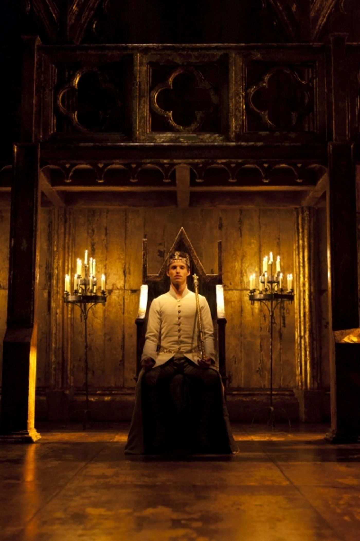 Photo Flash: First Look at Eddie Redmayne in Donmar Warehouse's RICHARD II  Image