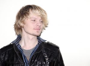 Jeffrey Carlson Photo