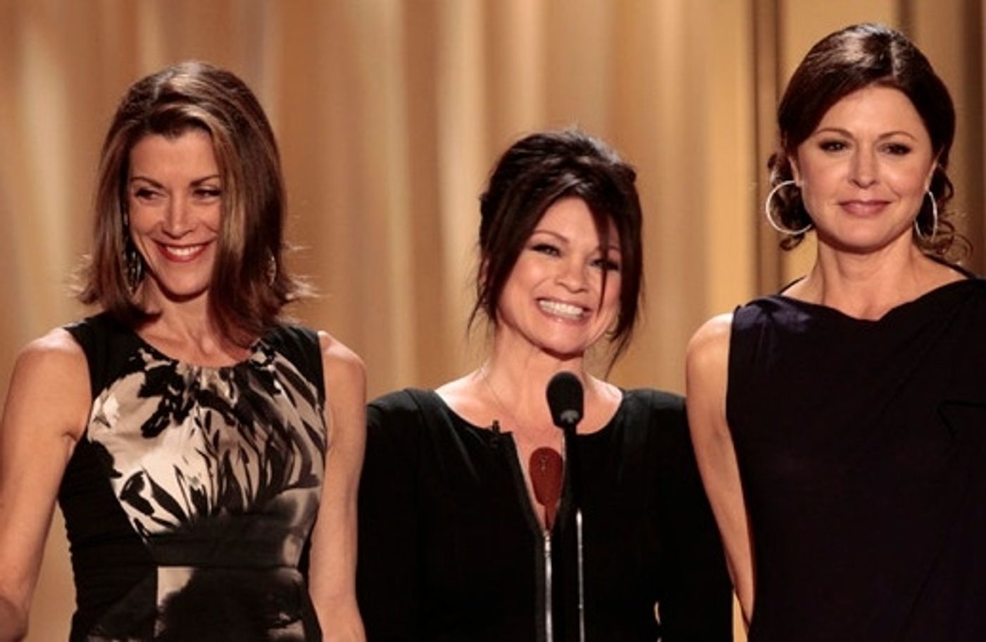 Photo Flash: First Look - BETTY WHITE'S 90th BIRTHDAY Tribute Airing on NBC Tonight  Image