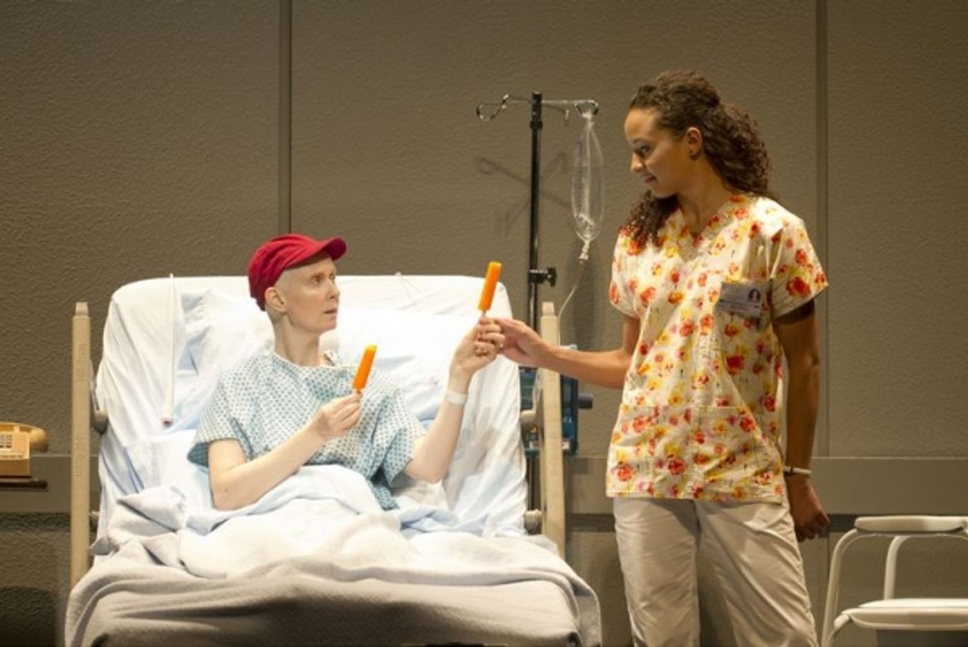 Photo Flash: First Look at Cynthia Nixon in WIT  Image