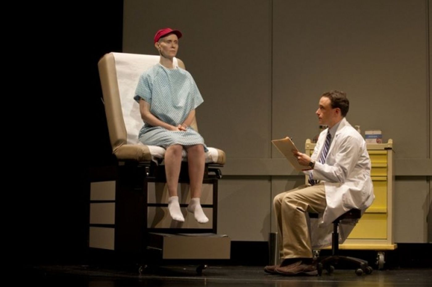 Photo Flash: First Look at Cynthia Nixon in WIT  Image