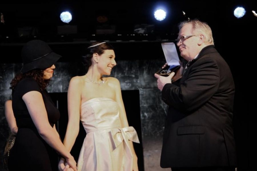 Photo Coverage: Midwinter's First Night 2012 Image