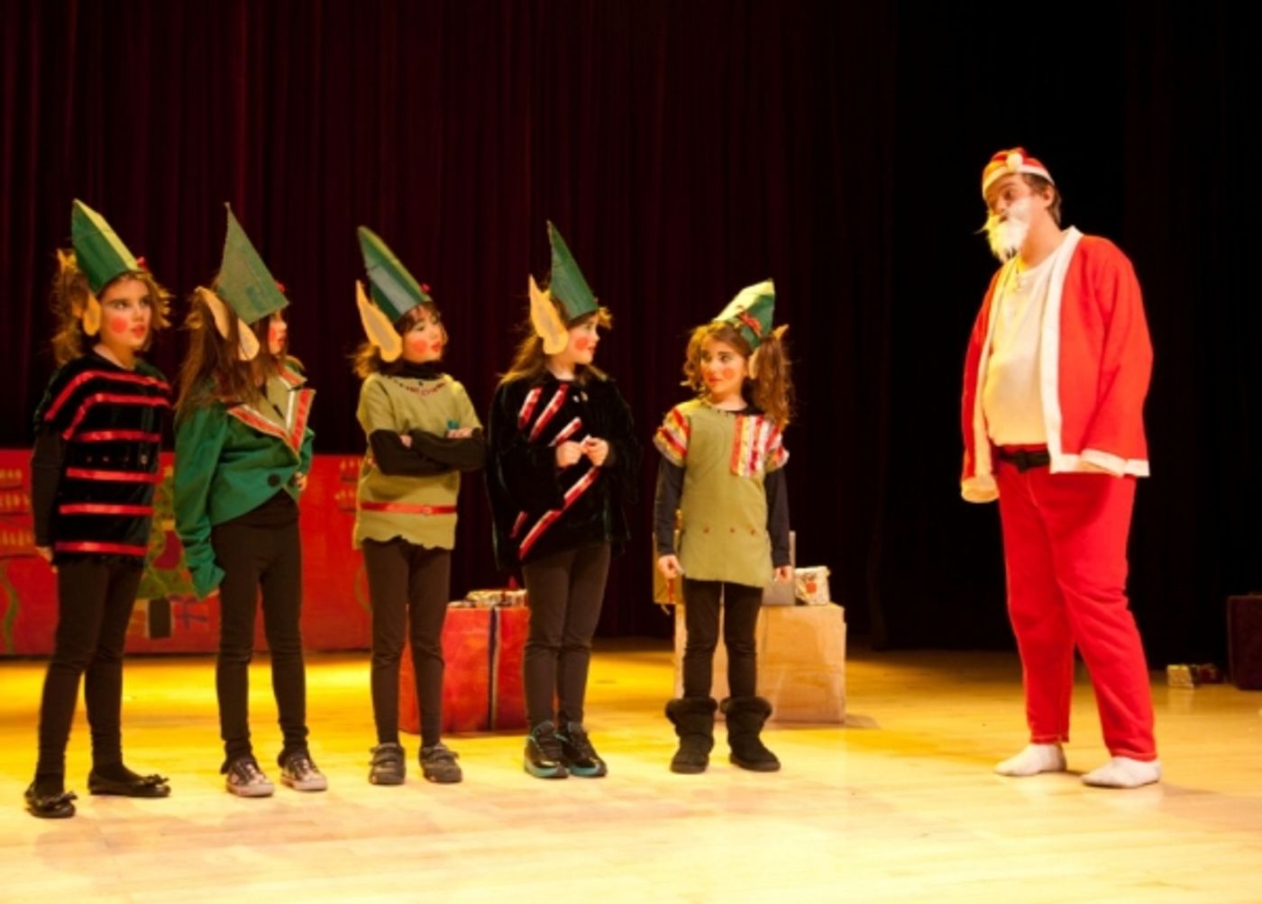 Photo Flash: Beijing Playhouse Presents THE GRINCH  Image