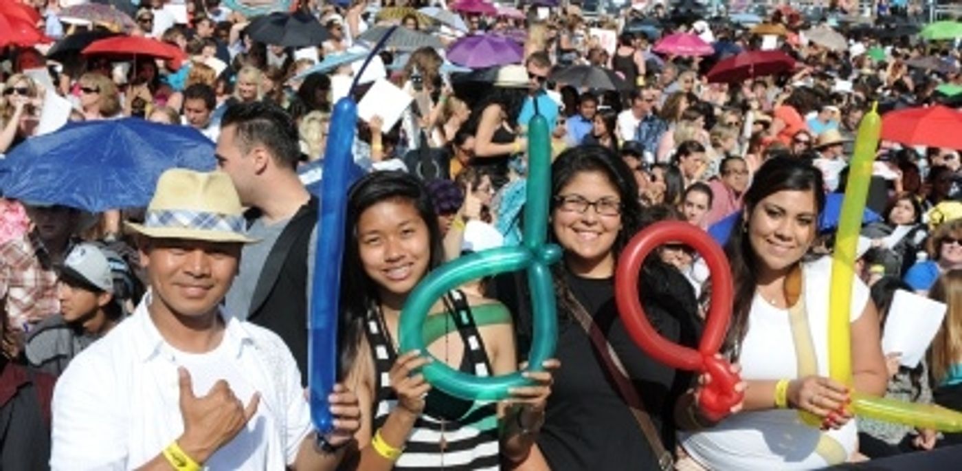 Photo Flash- Sneak Peek - Fox's AMERICAN IDOL Season 11 Premieres Tonight Photo Flash- Sneak Peek - Fox's AMERICAN IDOL Season 11 Premieres Tonight Image