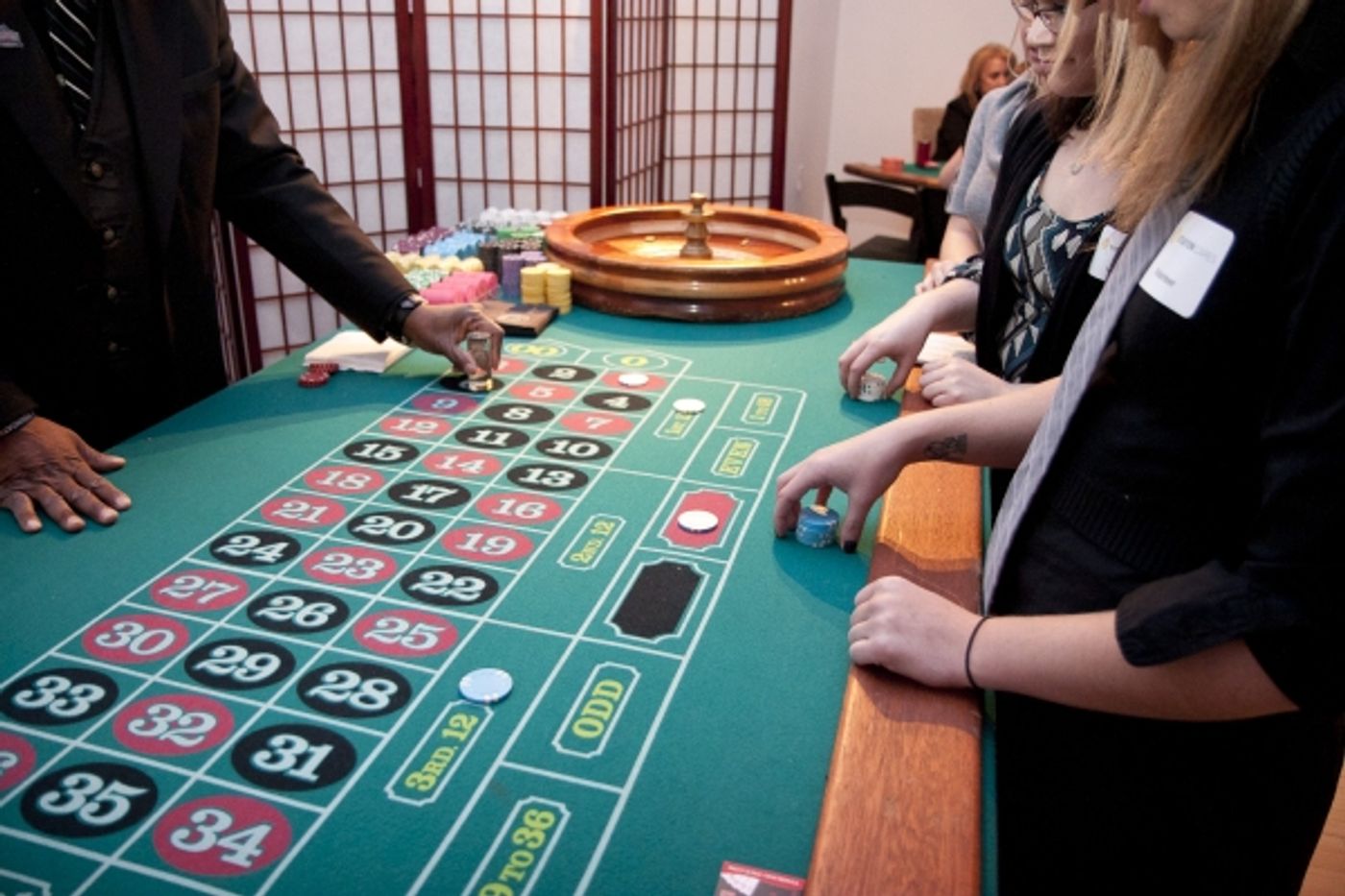 Photo Flash: Inside Situation Cares' CASINO FOR CARES Event  Image