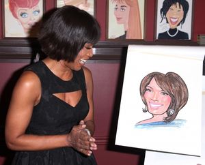 Angela Bassett  Photo