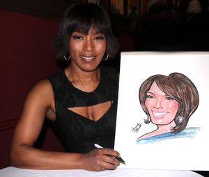 Angela Bassett  Photo