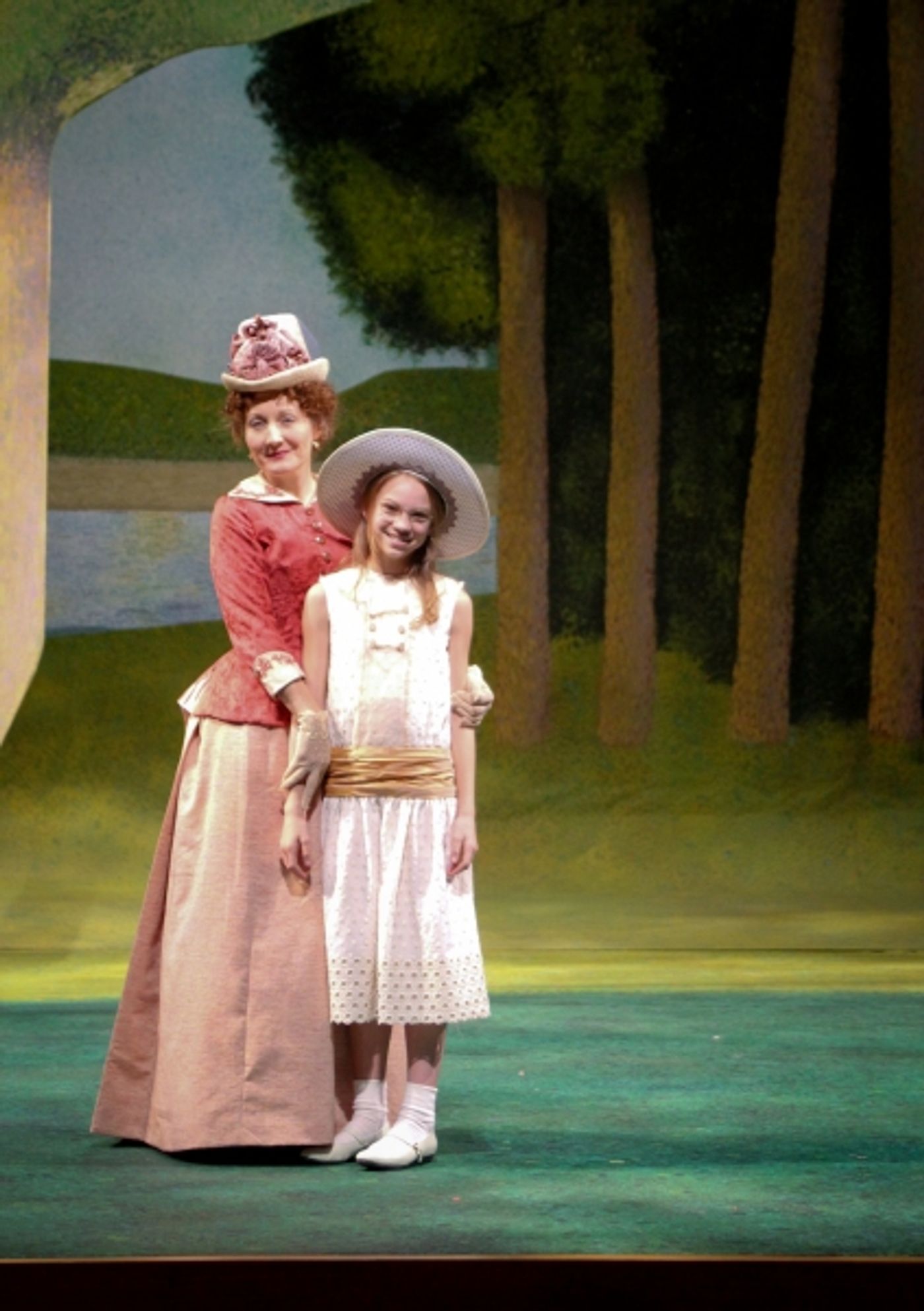 Photo Flash: Behind-the-Scenes of SUNDAY IN THE PARK WITH GEORGE at Repertory Theatre of St. Louis  Image