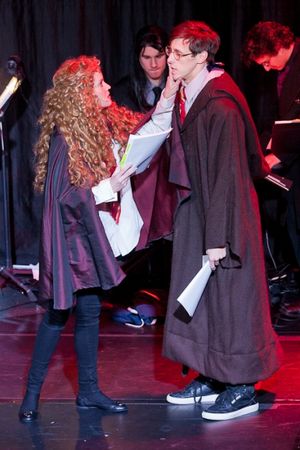 Jenna Leigh Green and Jason Michael Snow Photo