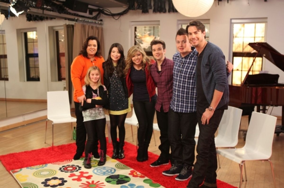 Rosie O'Donnell, daughter Vivi, Miranda Cosgrove, Jennette McCurdy, Nathan Kress, Noah Munck and Jerry Trainor at 