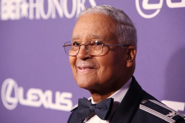 Photo Coverage: Arrivals at BET Honors 2012 — photo 58 of 62