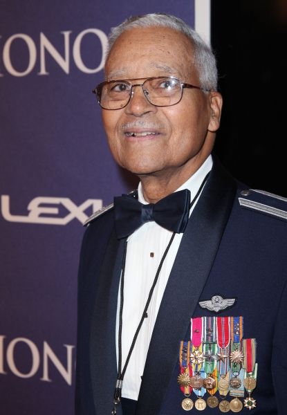 Photo Coverage: Arrivals at BET Honors 2012 — photo 39 of 62