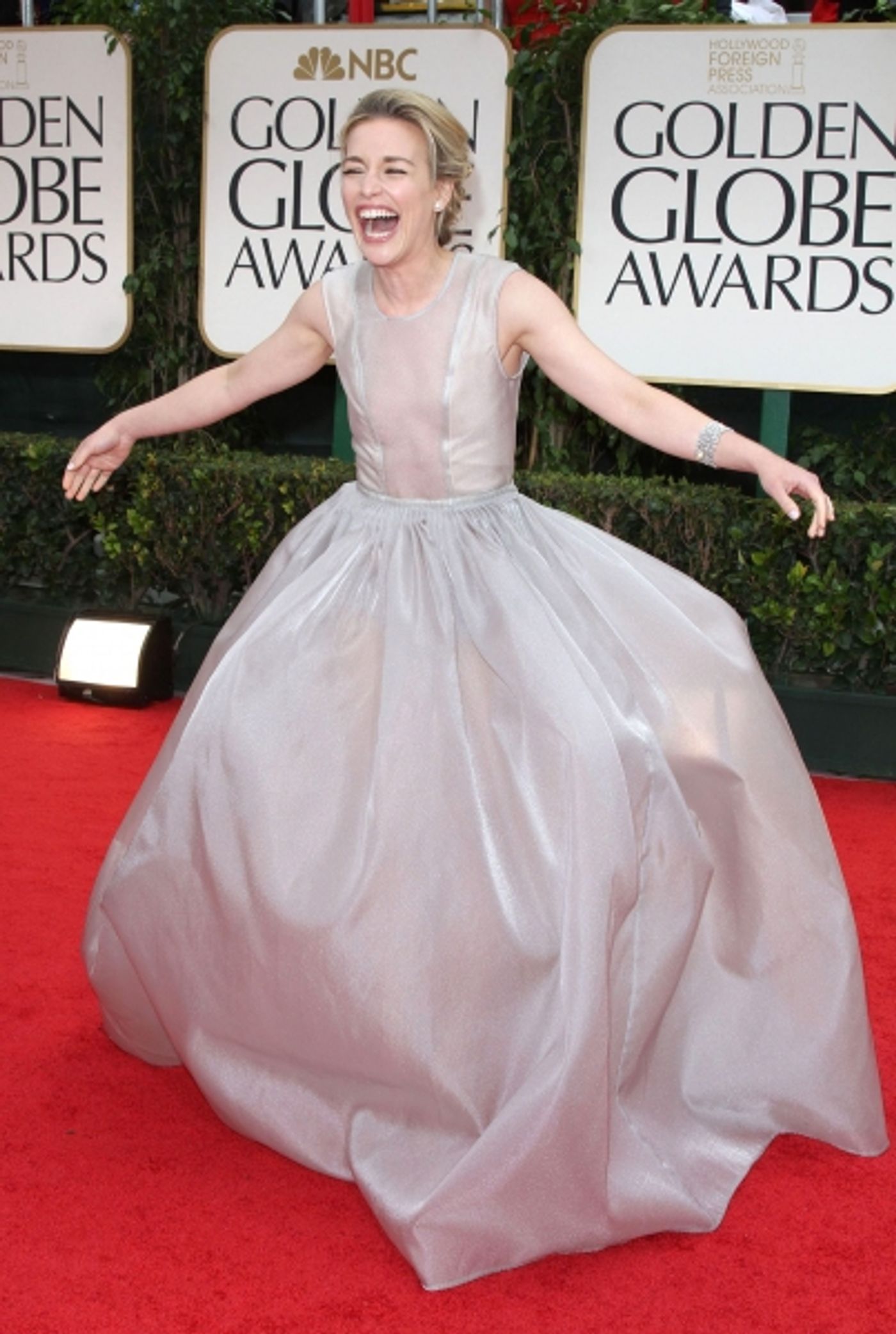Photo Coverage: 2012 Golden Globe Awards - The Fashion!  Image