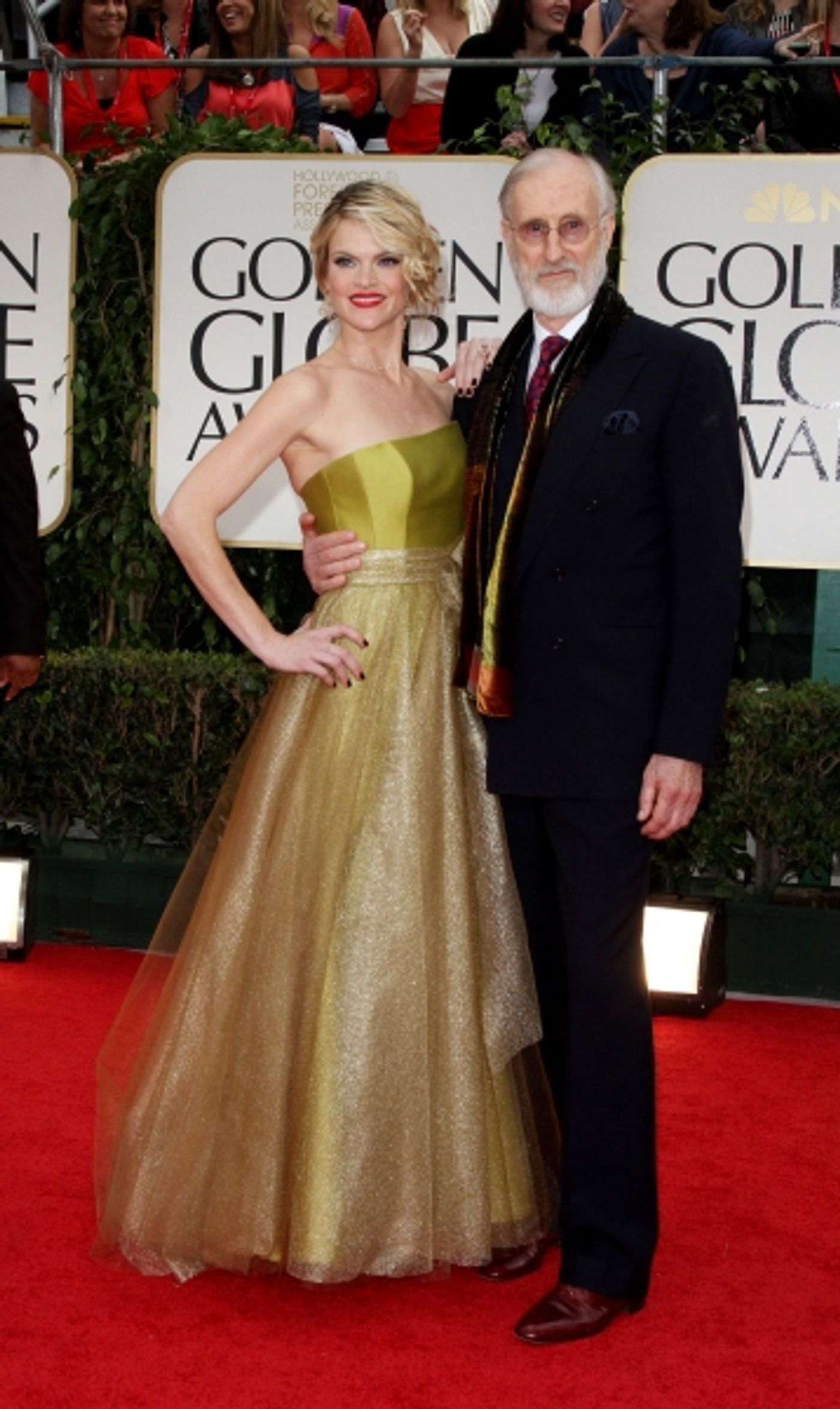 Photo Coverage: 2012 Golden Globe Awards - The Fashion!  Image
