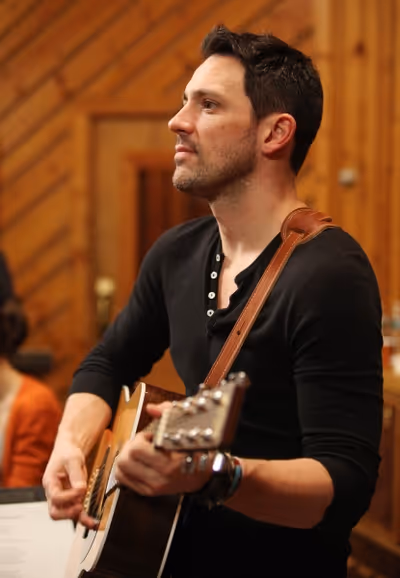 Steve Kazee  Photo