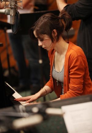 Cristin Milioti @ BroadwayWorld Cristin Milioti Photo