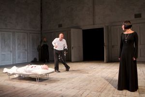 Kevin Spacey and Annabel Scholey @ BroadwayWorld Kevin Spacey and Annabel Scholey Photo