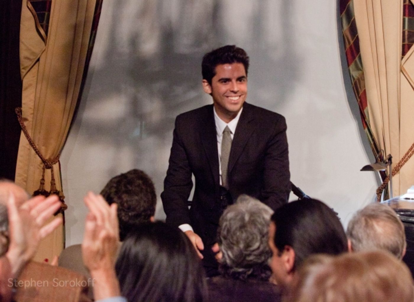 Photo Coverage: Jamie deRoy & Friends Play The Friar's Club  Image