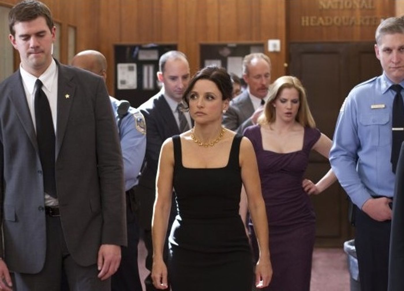 Photo Flash: First Look - Julia Louis-Dreyfus in HBO's VEEP Premieres Tonight!  Image