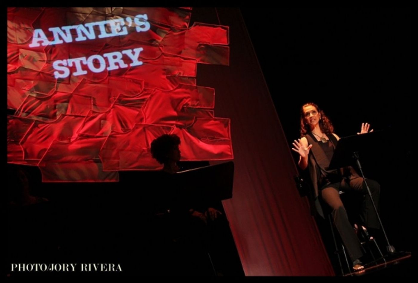 Photo Flash: LOVE, LOSS, AND WHAT I WORE In Manila  Image