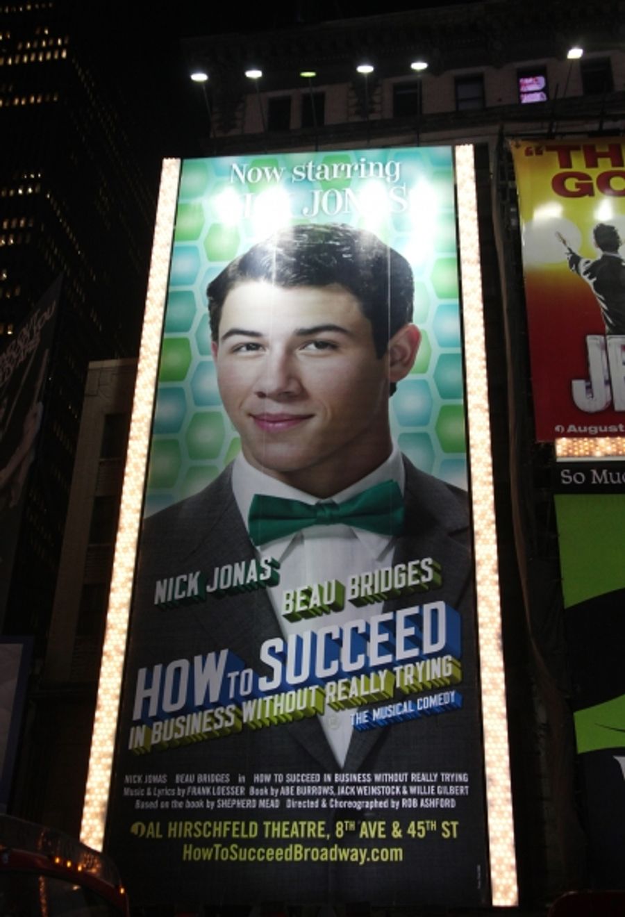 Photo Coverage: Nick Jonas & Michael Urie Take Premiere Bow in HOW TO SUCCEED IN BUSINESS WITHOUT REALLY TRYING! Image