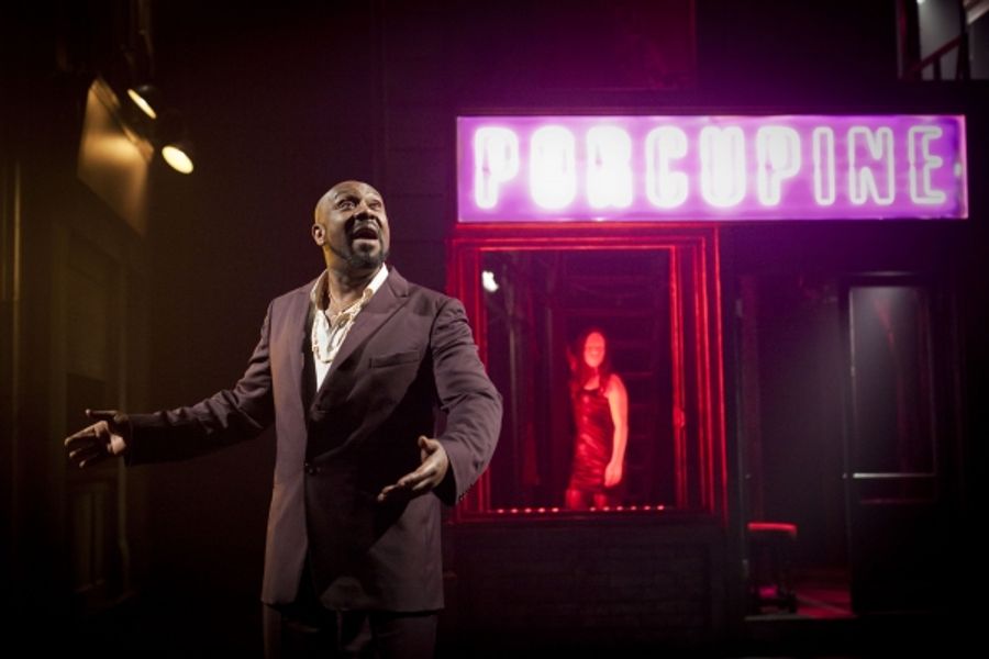 Photo Coverage: National Theatre Live's COMEDY OF ERRORS Image