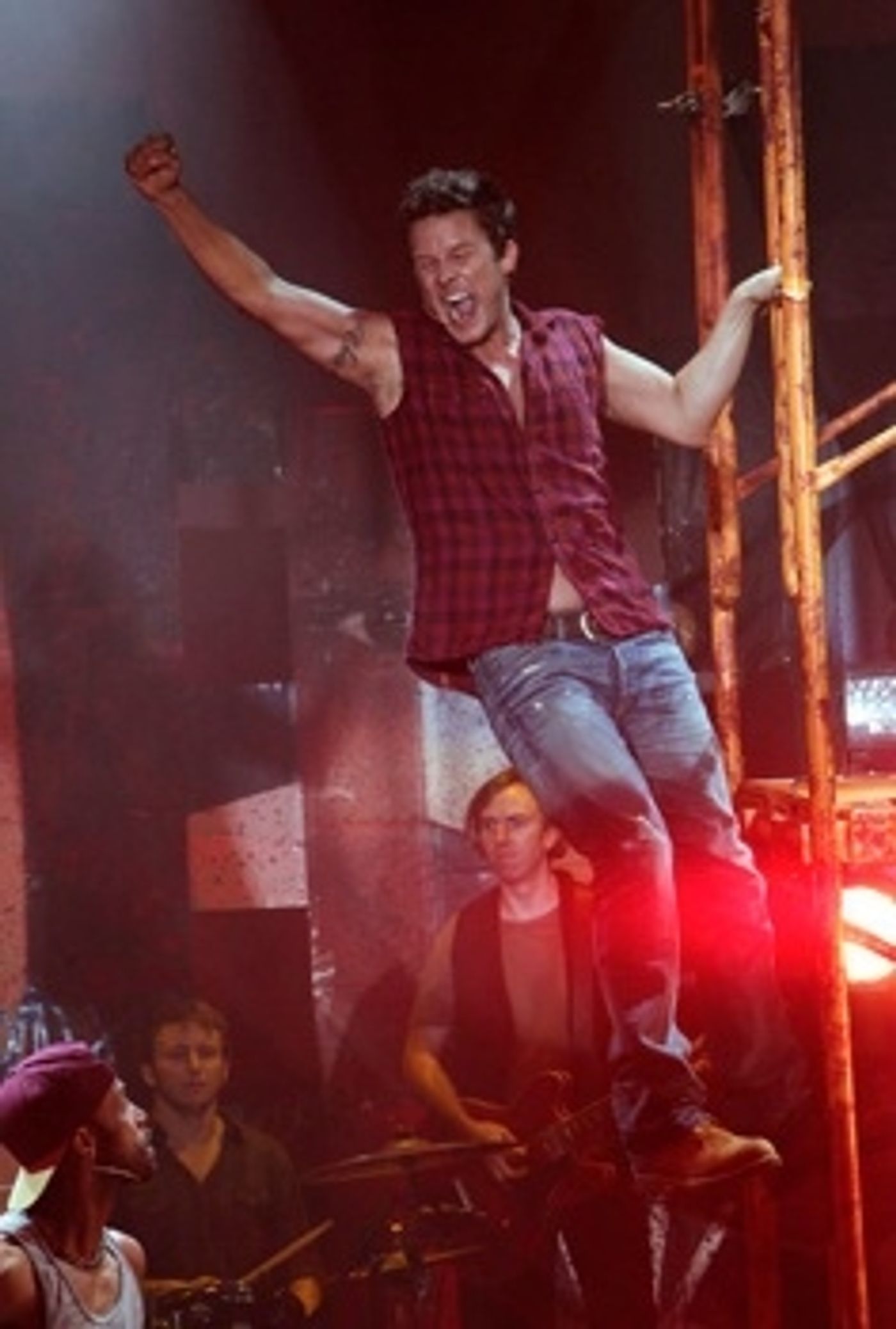 Photo Flash: New Photos from SMASH - Will Chase & More!  Image