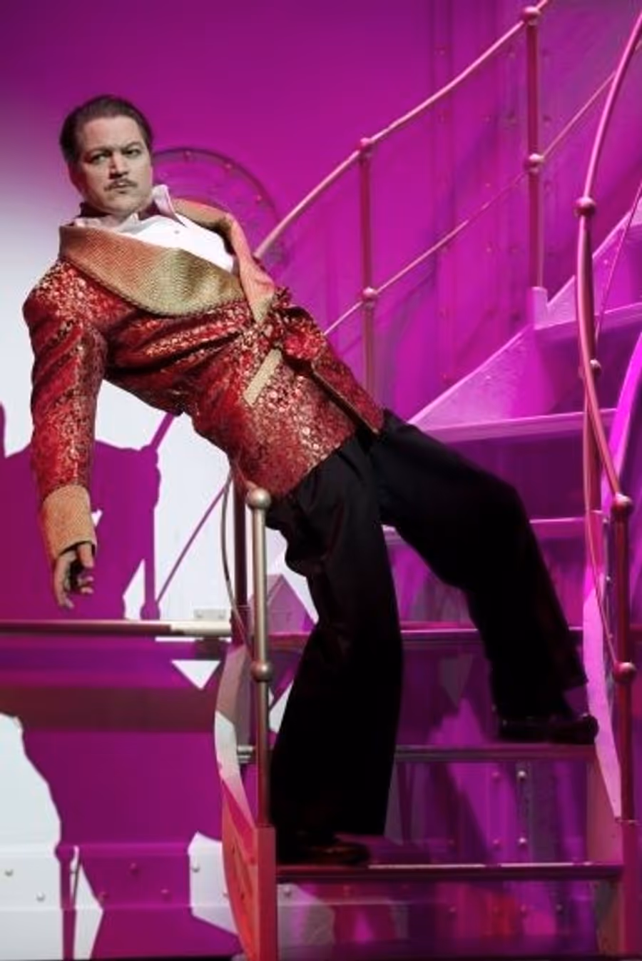 Photo Flash: First Look at Robert Petkoff, Julie Halston in ANYTHING GOES Image