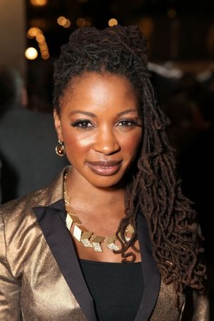 Shanola Hamptonposes @ BroadwayWorld Shanola Hamptonposes Photo