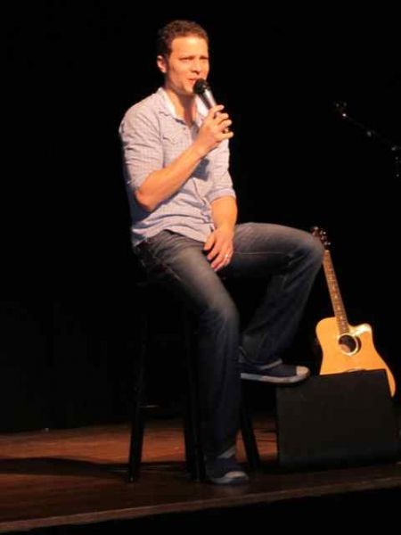 Photo Flash: Justin Guarini Hosts A Masterclass At Landmark on Main Street  Image