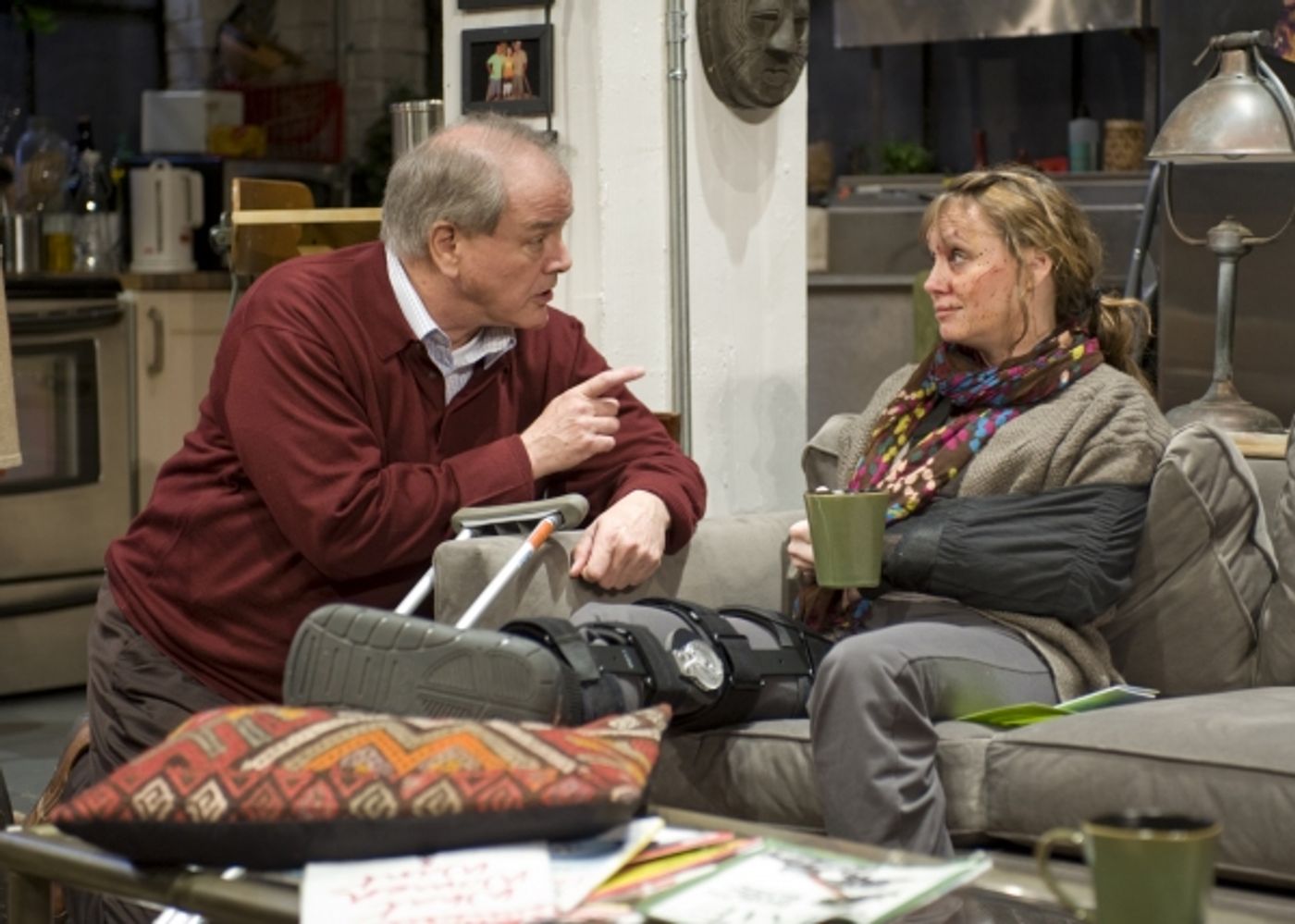 Photo Flash: First Look at Steppenwolf’s TIME STANDS STILL!  Image