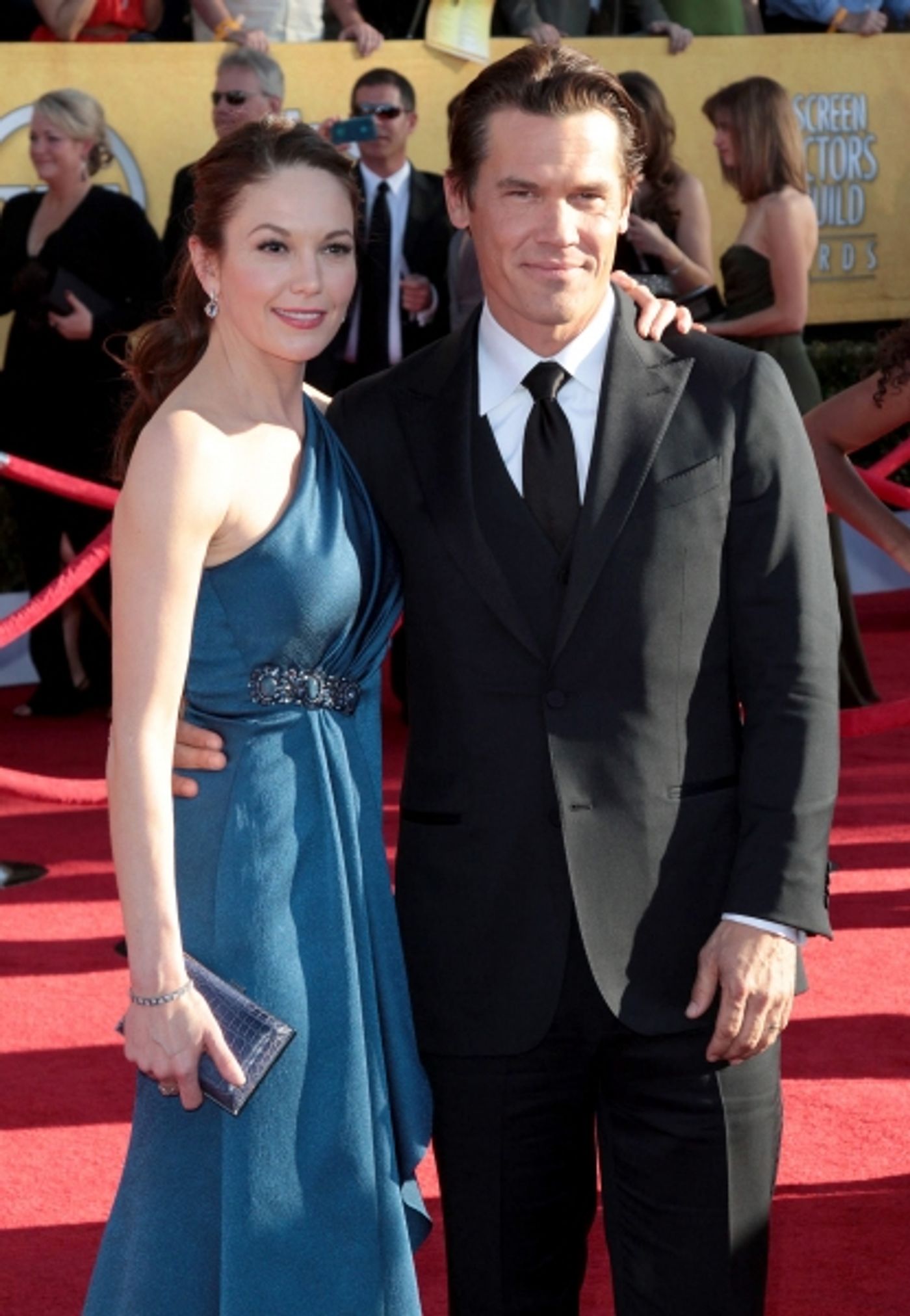 Photo Coverage: Viola Davis, GLEE & More on the SAG Red Carpet!  Image