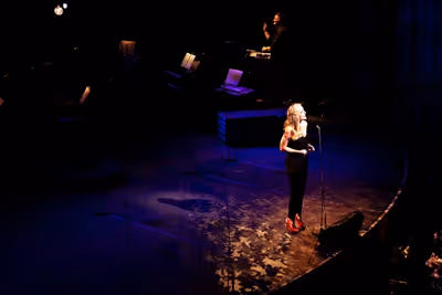 Kerry Ellis performs 'Heal The World' Photo