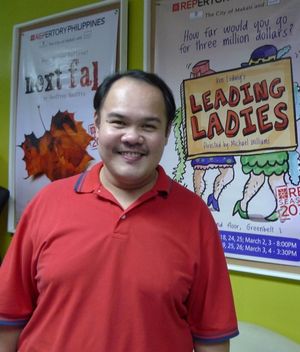 Oliver Usison @ BroadwayWorld Oliver Usison Photo