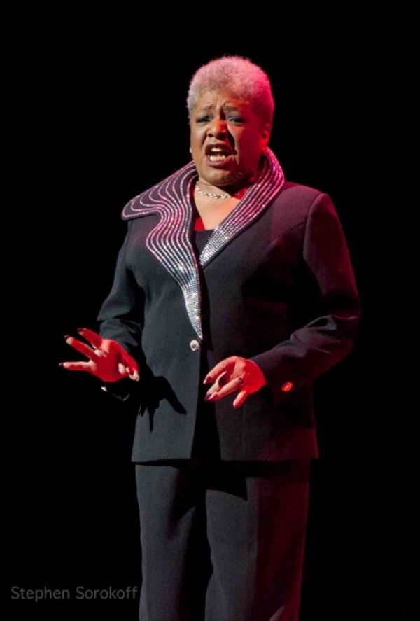 Terri White Photo