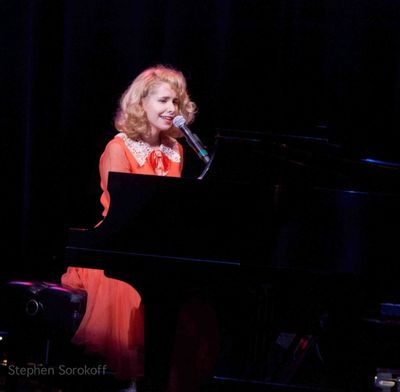 Nelie Mckay Photo