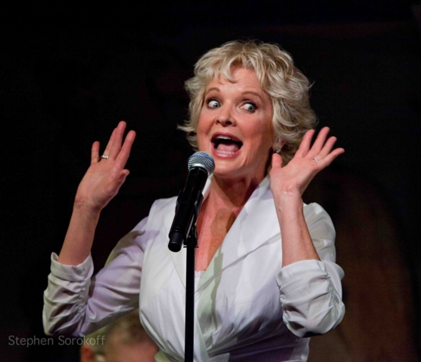 Photo Coverage: Katie Couric, Matthew Broderick & More Cheer on Christine Ebersole at the Cafe Carlyle  Image