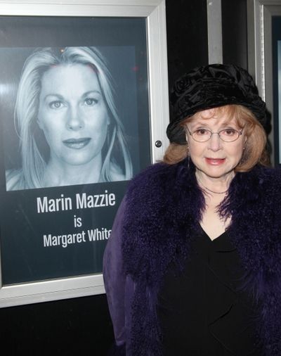 Piper Laurie  Photo