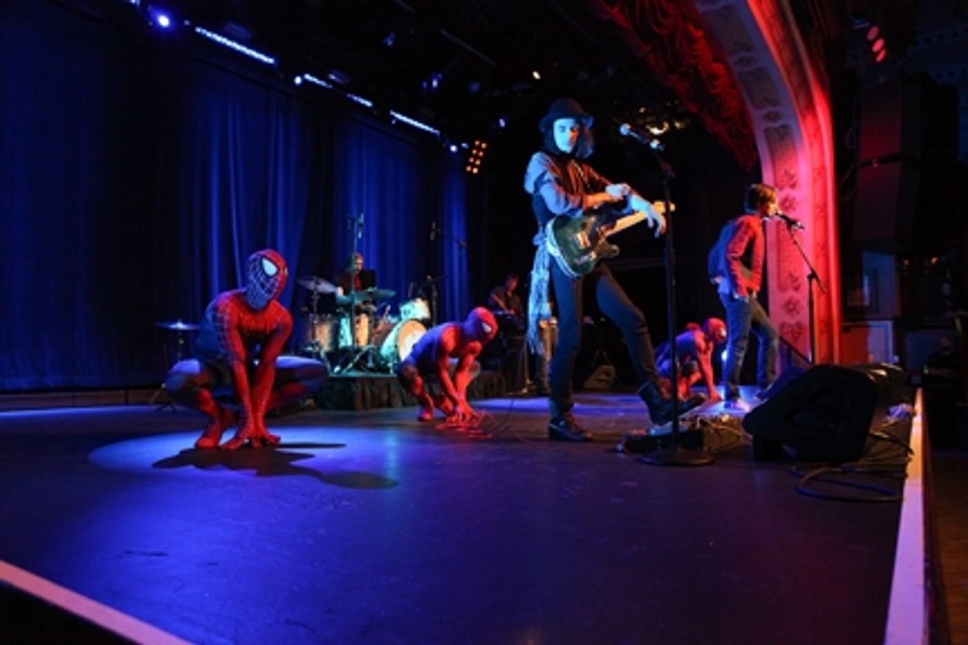 Photo Flash: Cast of SPIDER-MAN Performs on IMUS  Image