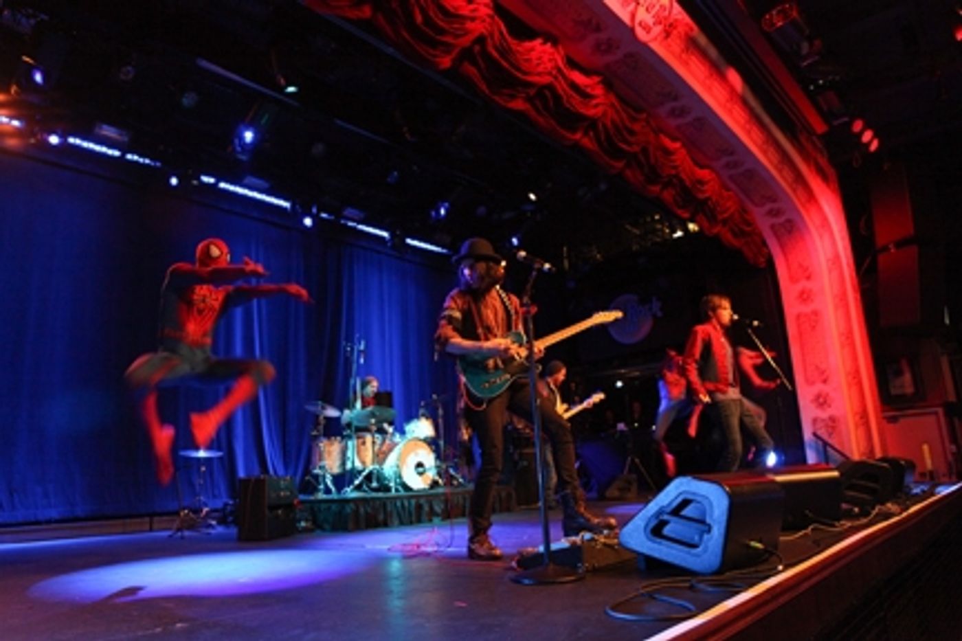 Photo Flash: Cast of SPIDER-MAN Performs on IMUS  Image